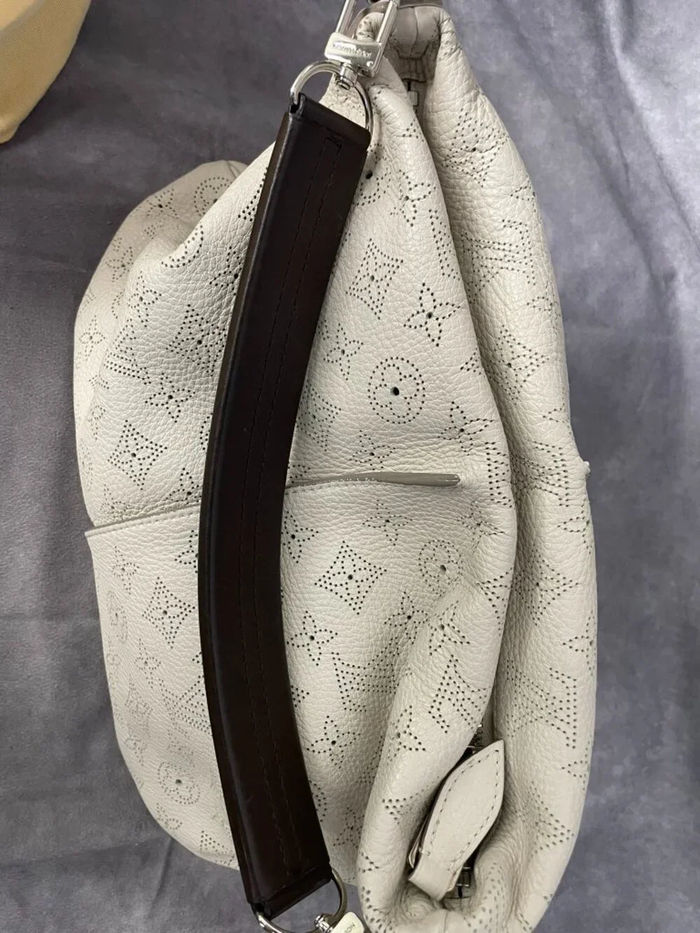 Louis Vuitton Selene PM Shoulder Bag in Winter White Mahina Leather